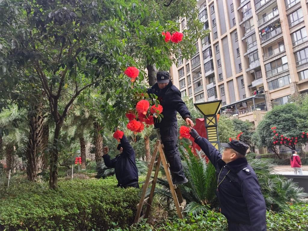 公园壹号小区开展“迎新春送服务、贴心暖心”物业服务周活动